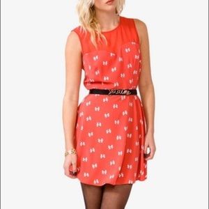 Small bow dress - red - size small